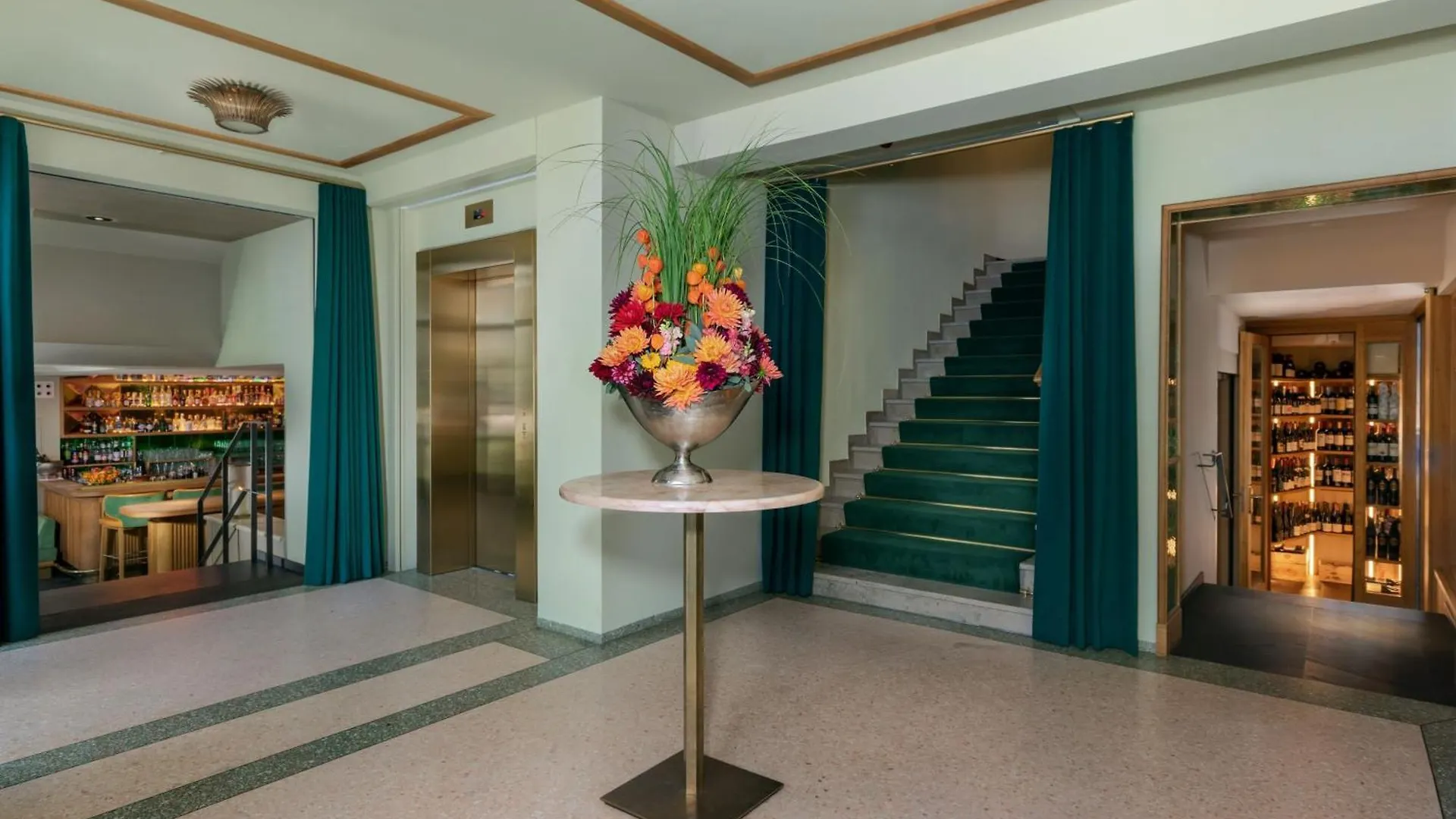 Отель Lume Boutique Hotel, Autograph Collection Франкфурт-на-Майне